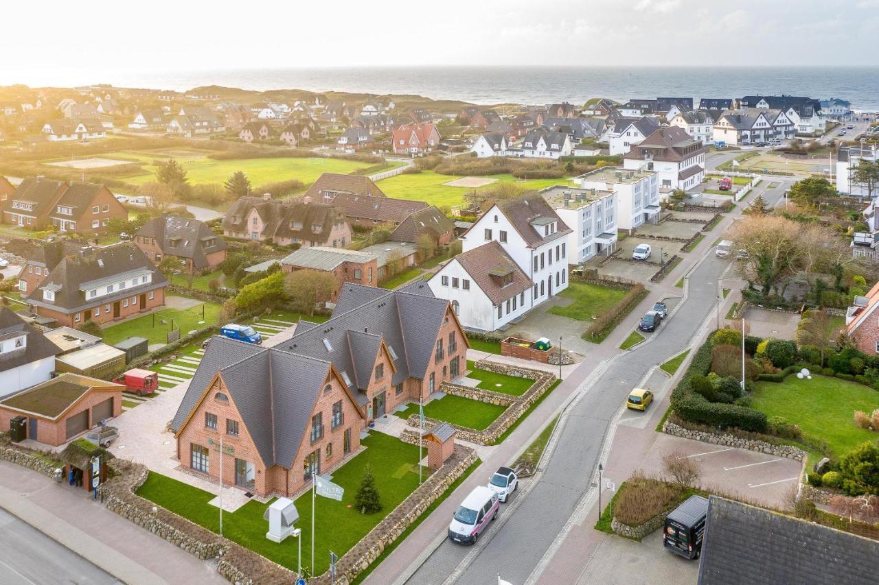 Strandgut 8